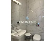 Izdavanje, trosoban stan, 205m², Novi Beograd Blok 65, Novi Beograd Sve Podlokacije - image 18