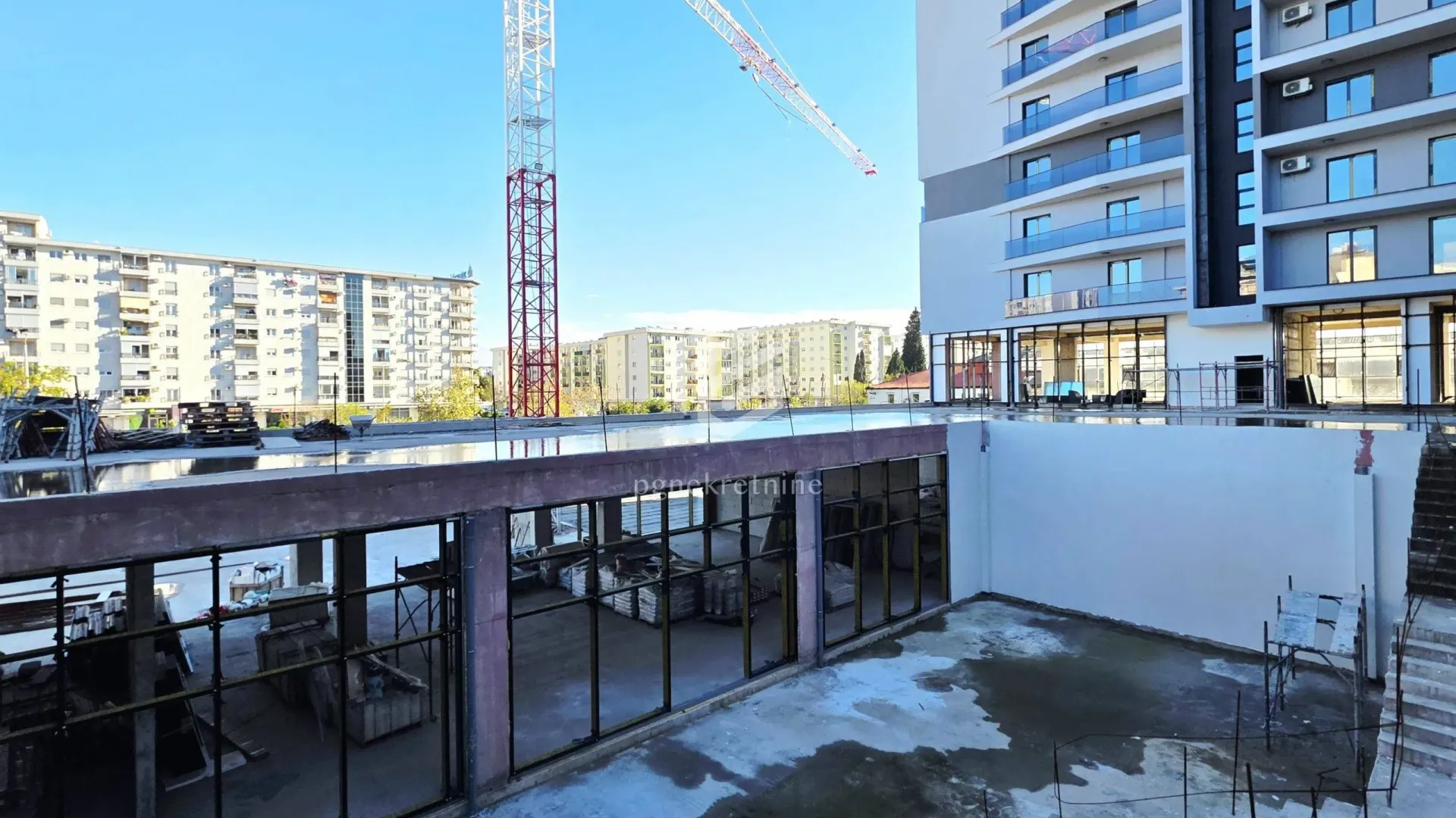 Prodaja, poslovni prostor, 81m², Pobrežje, Podgorica