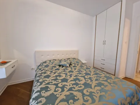 Izdavanje, jednosoban stan, 67m², Budva, Crna Gora - image 11