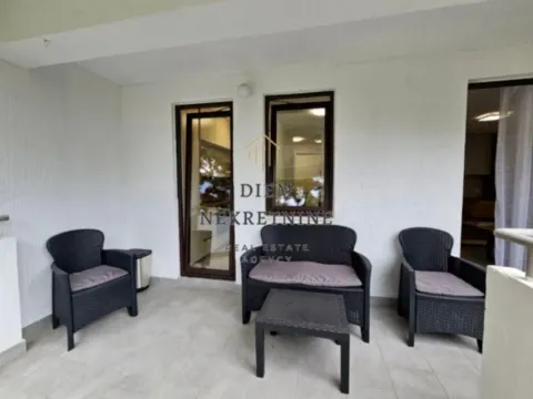 Izdavanje, jednosoban stan, 50m², Centar, Bar - image 11