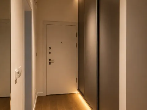 Prodaja, dvosoban stan, 77m², Soho City, Bar - image 7