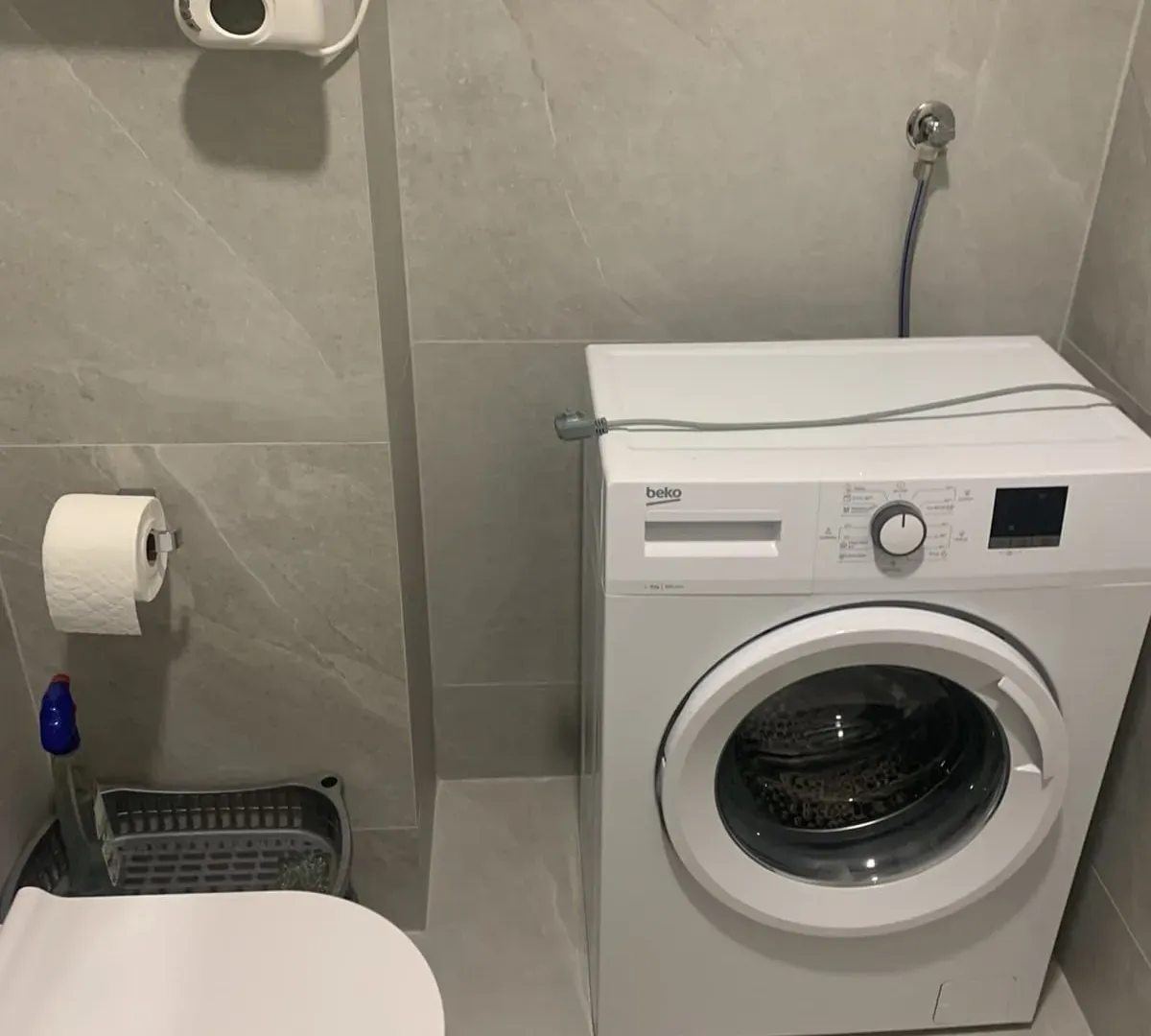 Izdavanje, jednosoban stan, 50m², Central Point, Podgorica