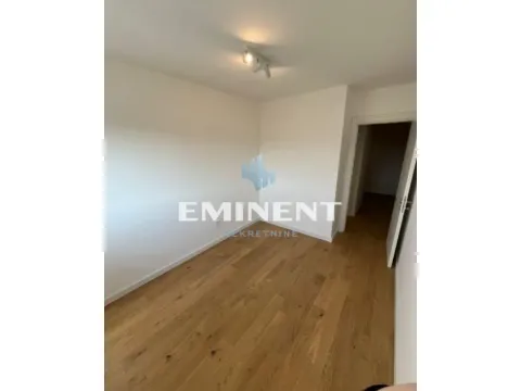 Izdavanje, trosoban stan, 62m², Zemun Novi Grad, Zemun Sve Podlokacije - image 4