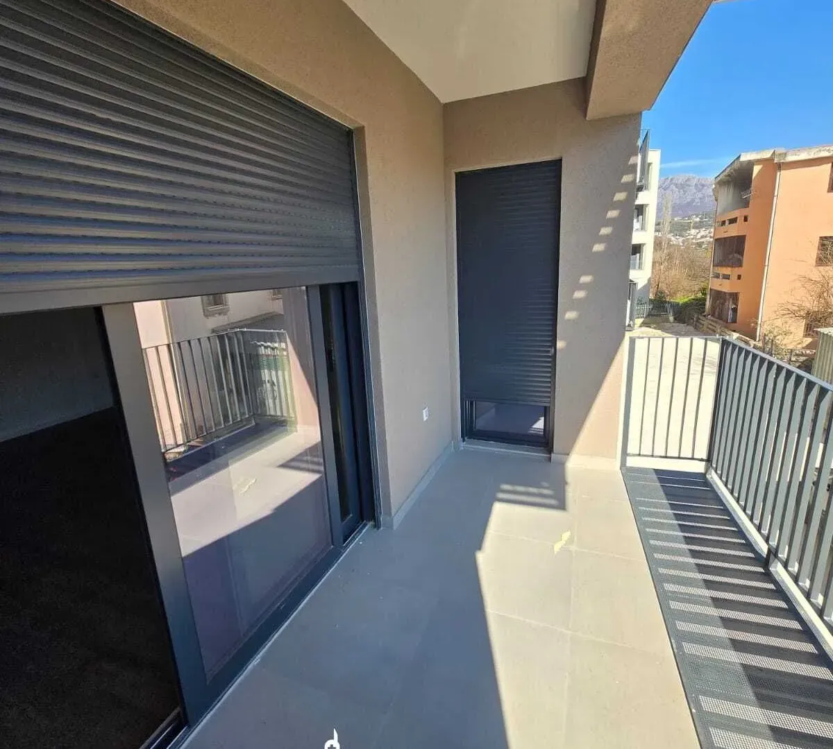 Sale, two bedroom apartment, 58m², Bjeliši, Bar
