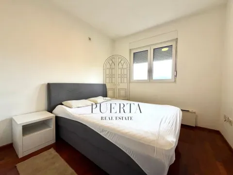 Rent, one bedroom apartment, 45m², Stari Aerodrom, Podgorica - image 8