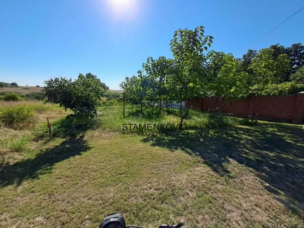 Prodaja, plac, 1200m², Sremska Mitrovica, Srbija