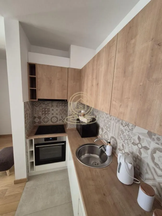 Rent, two bedroom apartment, 51m², Južni Bulevar, Vračar Sve Podlokacije