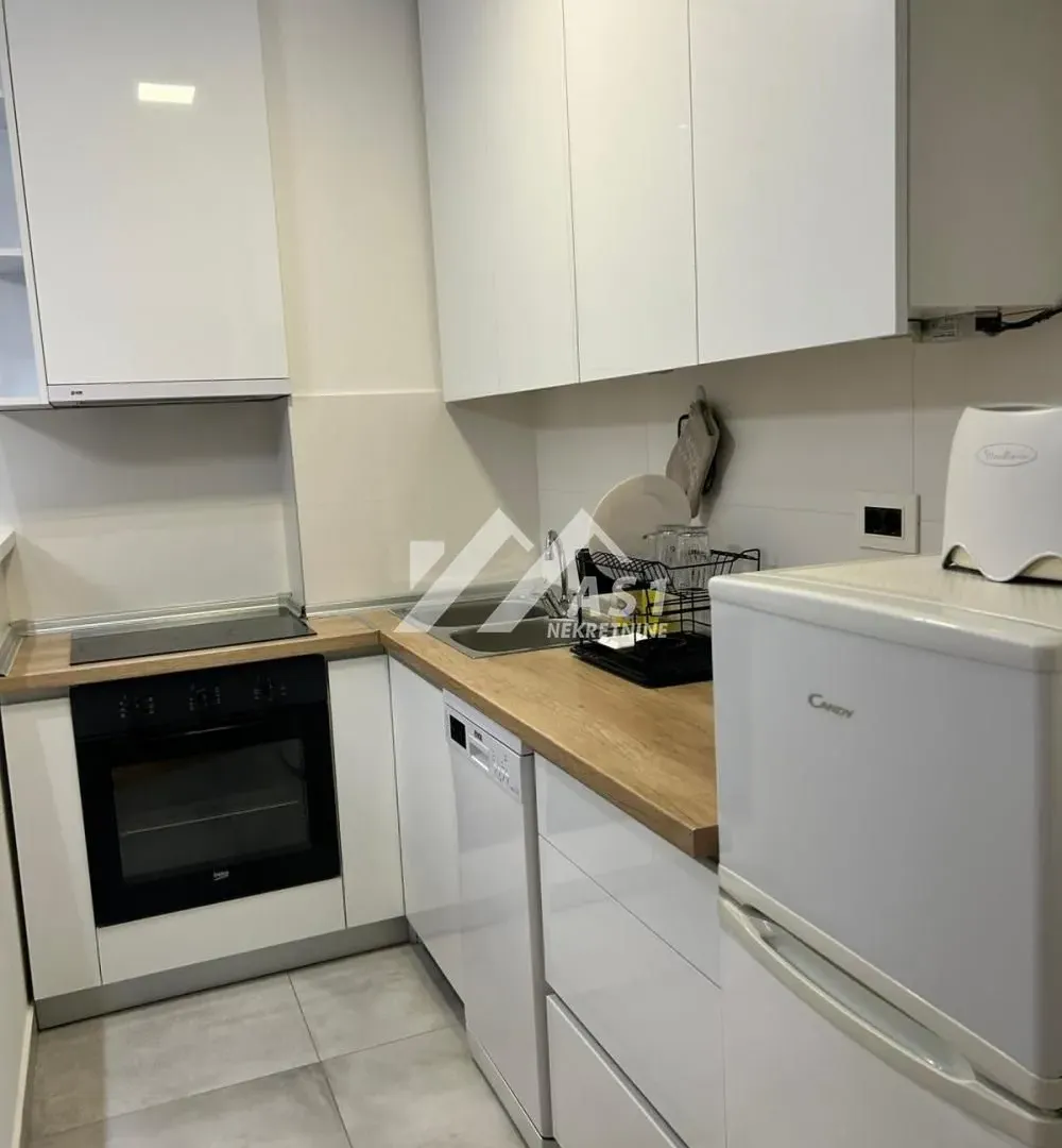 Izdavanje, dvosoban stan, 45m², Novi Majur, Petrovaradin