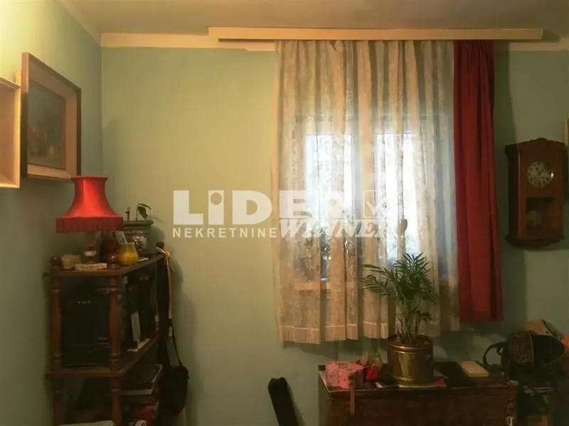 Sale, one bedroom apartment, 33m², Stari Grad, Beograd
