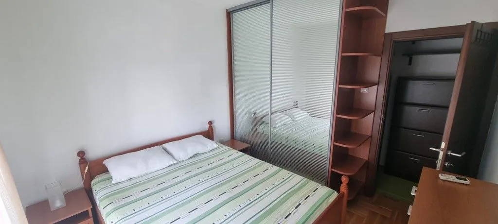 Izdavanje, dvosoban stan, 74m², Nova Dalmatinska, Podgorica