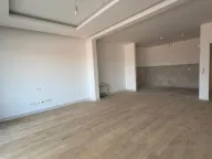 Prodaja, trosoban stan, 139m², Donja Gorica, Podgorica - image 3