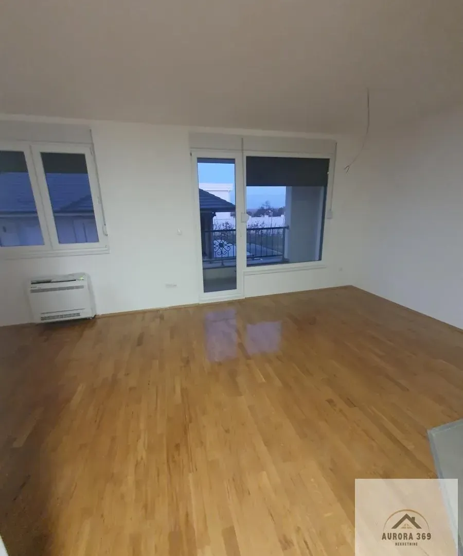 Prodaja, dvosoban stan, 58m², Mišeluk, Petrovaradin