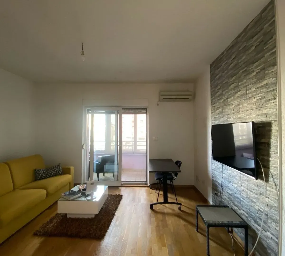 Rent, studio apartment, 32m², City Kvart, Podgorica