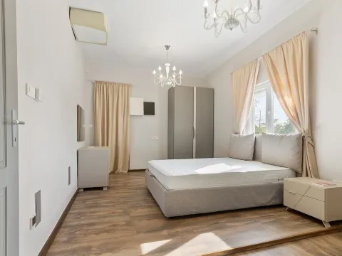 Sale, house, 234m², Dumidran, Tivat - image 8