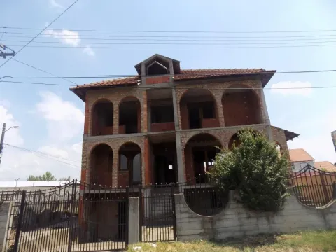 Prodaja, kuća, 360m², Ćuprija, Srbija - image 5