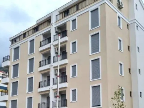 Sale, three bedroom apartment, 88m², Bijela, Herceg Novi - image 2