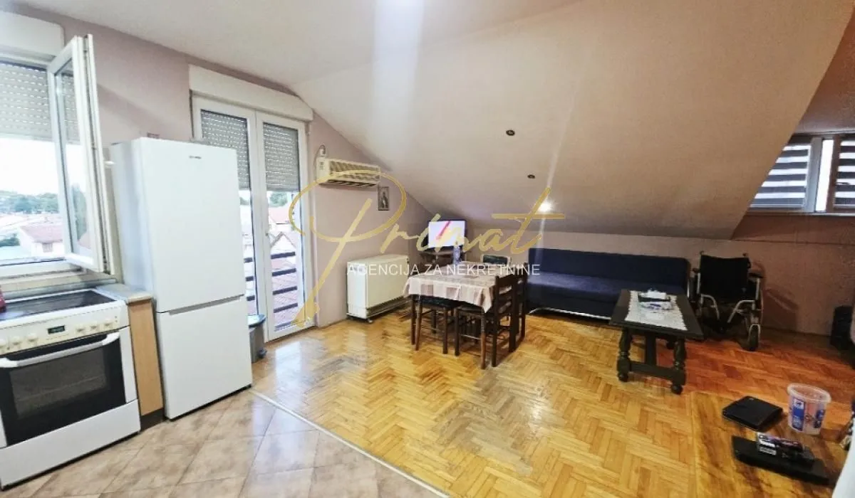 Prodaja, trosoban stan, 69m², Palilula Sve Podlokacije, Beograd