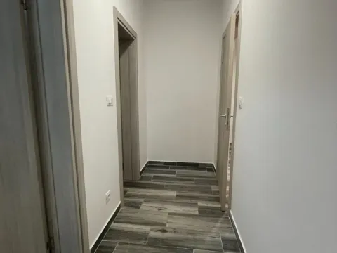 Rent, two bedroom apartment, 74m², Stari Aerodrom, Podgorica - image 6