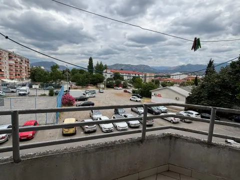 Rent, one bedroom apartment, 40m², Stari Aerodrom, Podgorica - image 6