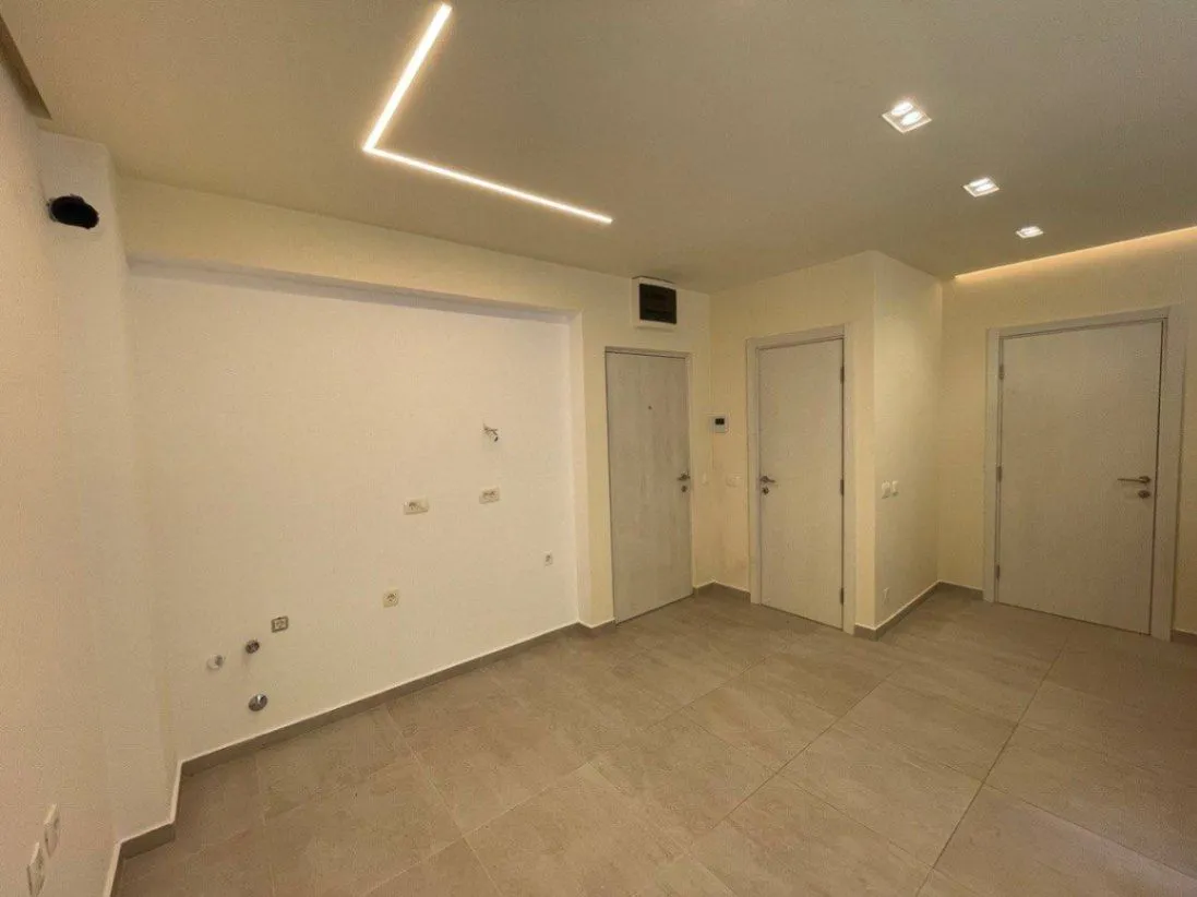 Prodaja, jednosoban stan, 52m², Kotor, Crna Gora