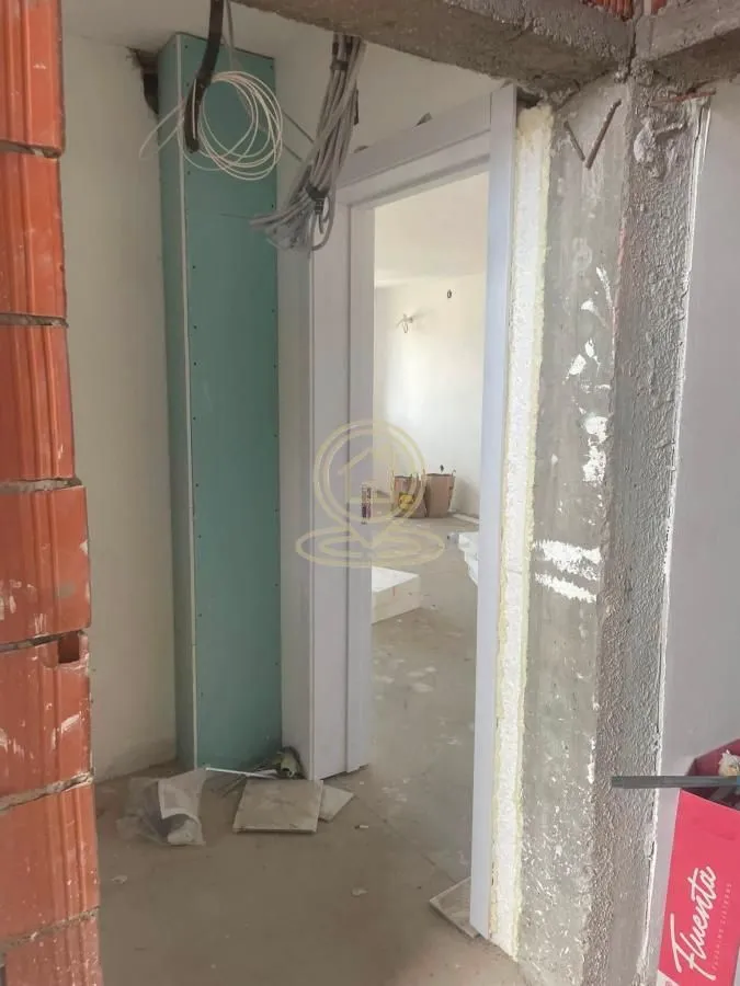 Prodaja, dvosoban stan, 65m², Pantelej, Niš