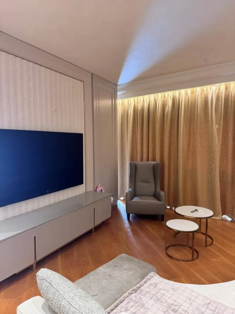 Rent, two bedroom apartment, 135m², Tre Canne, Budva