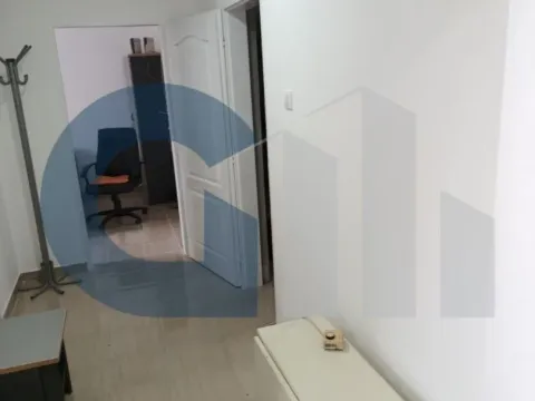 Izdavanje, poslovni prostor, 400m², Novi Banovci, Stara Pazova - image 8