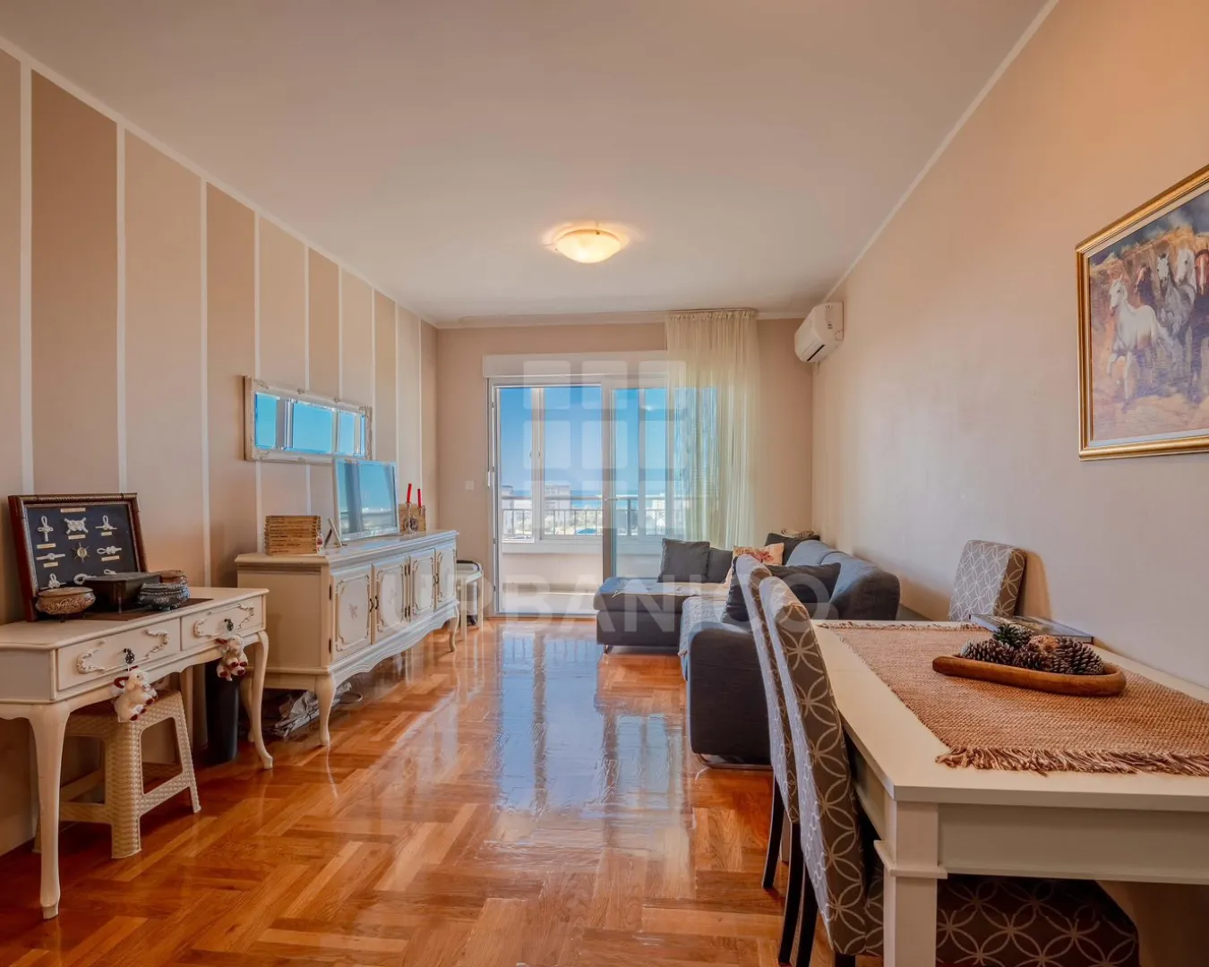 Prodaja, dvosoban stan, 69m², Centar, Bar