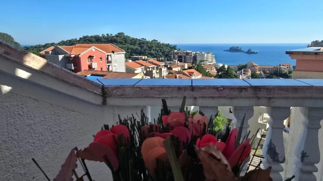 Sale, one bedroom apartment, 37m², Petrovac, Budva