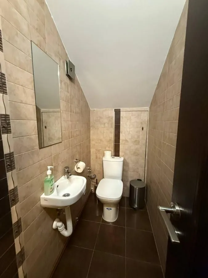 Prodaja, kuća, 318m², Petrovaradin, Novi Sad