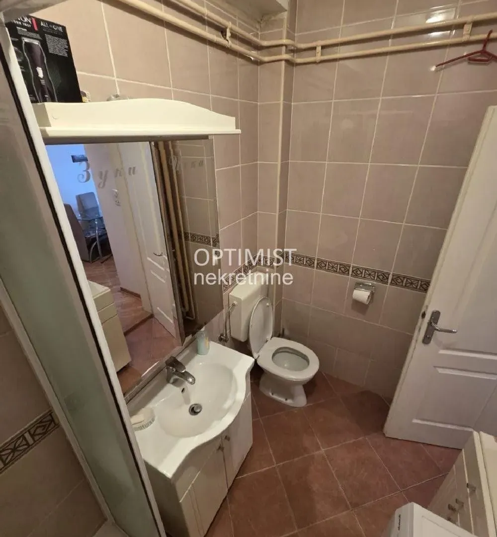 Prodaja, četvorosoban stan, 95m², Brace Jerković, Voždovac Sve Podlokacije