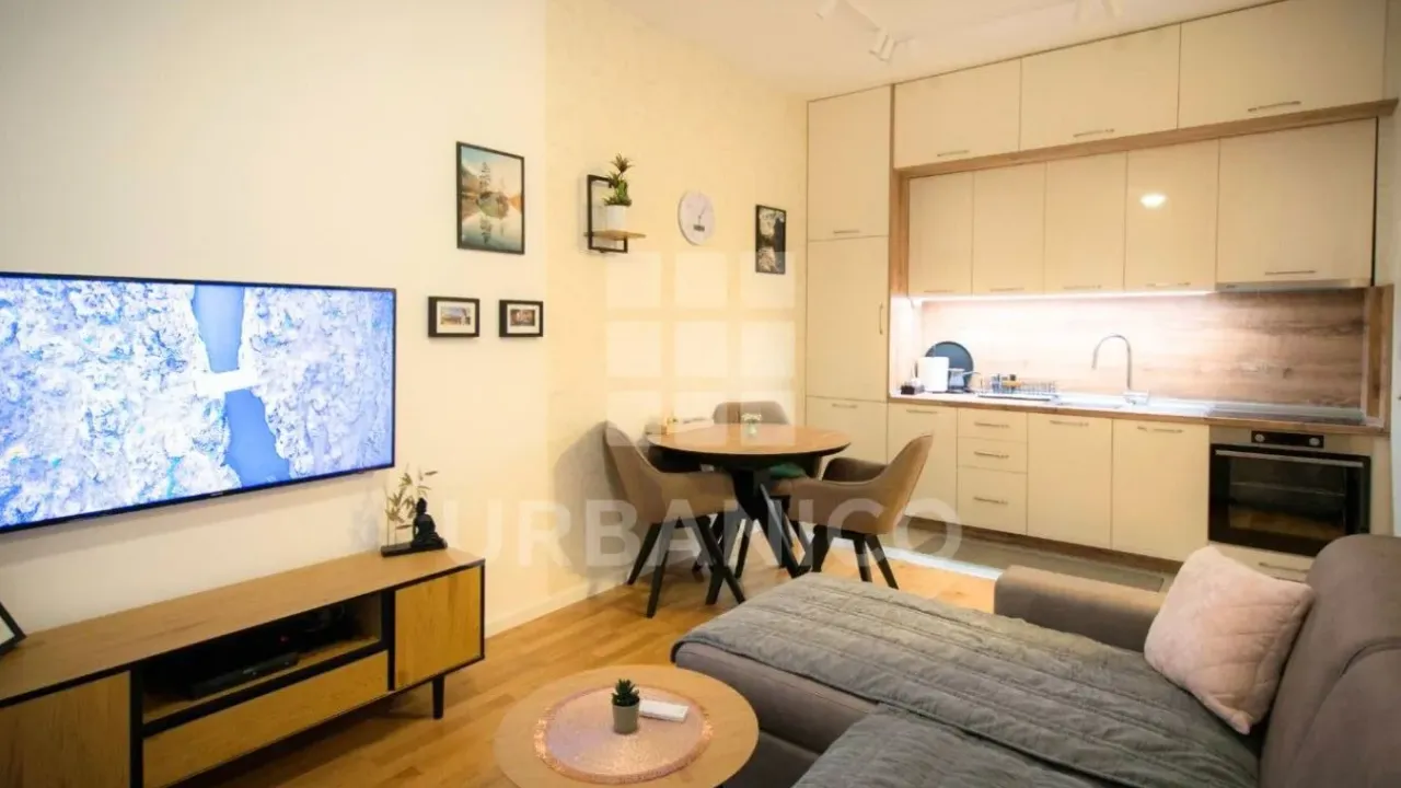 Izdavanje, jednosoban stan, 42m², Tološi, Podgorica