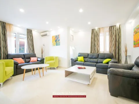 Prodaja, kuća, 350m², Stoliv, Kotor - image 2