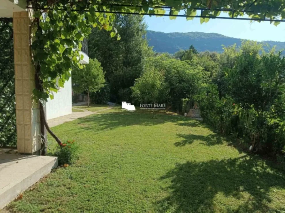 Prodaja, kuća, 261m², Ratiševina, Herceg Novi