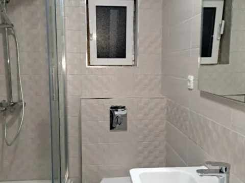 Sale, one bedroom apartment, 42m², Kavač, Kotor - image 4