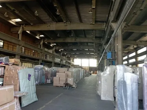 Rent, office space, 3700m², Trošarina, Voždovac Sve Podlokacije - image 3