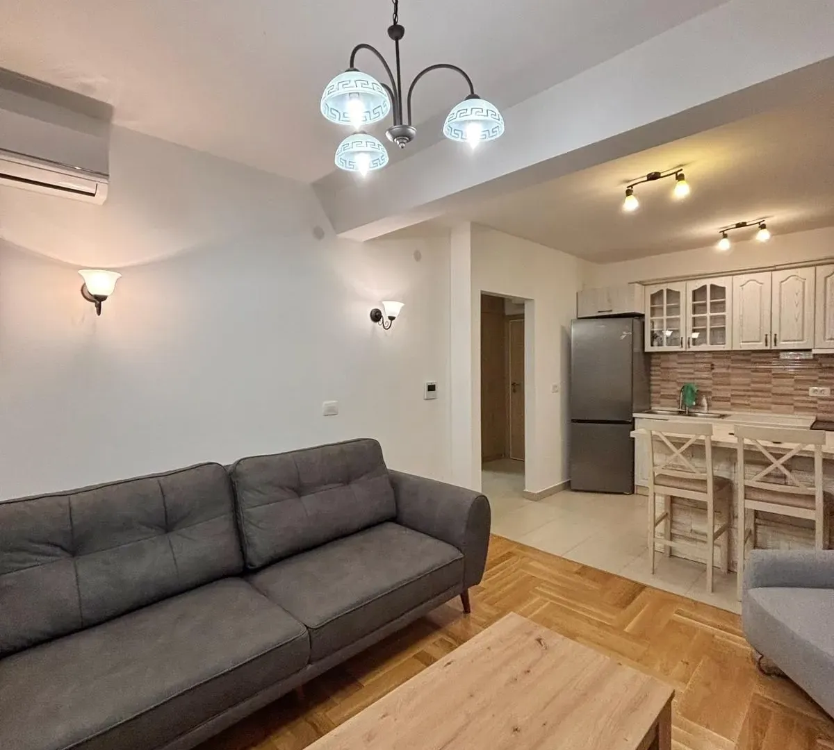 Prodaja, stan, 45m², Kalimanj, Tivat