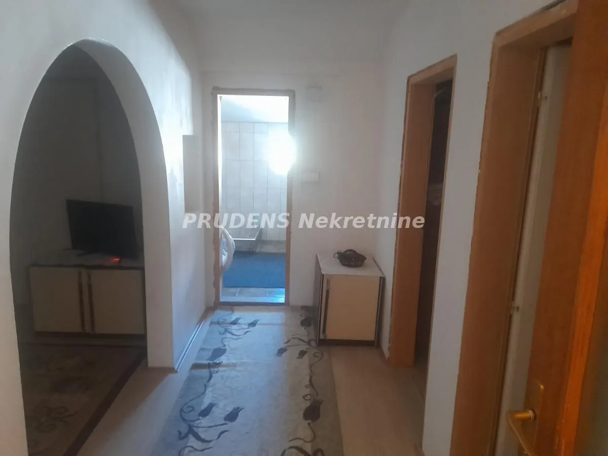 Prodaja, kuća, 111m², Surčin, Beograd