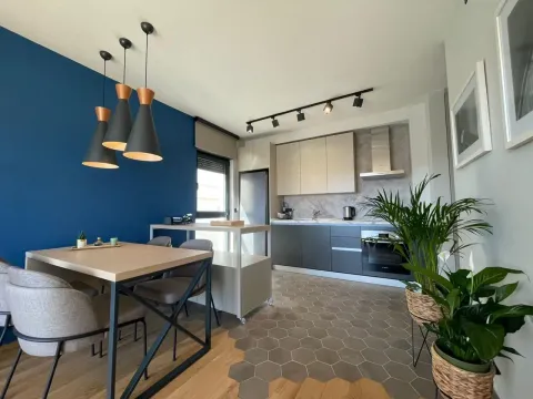 Prodaja, jednosoban stan, 45m², Tivat, Crna Gora - image 3