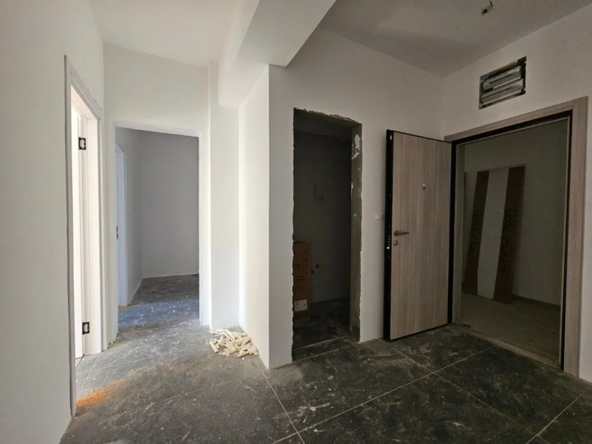 Prodaja, dvosoban stan, 79m², Momišići, Podgorica