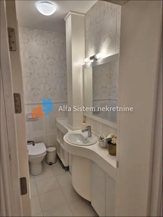 Rent, three bedroom apartment, 117m², Stari Grad, Beograd