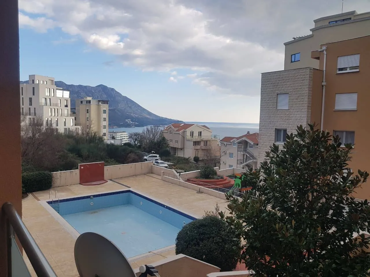 Sale, two bedroom apartment, 68m², Bečići, Budva