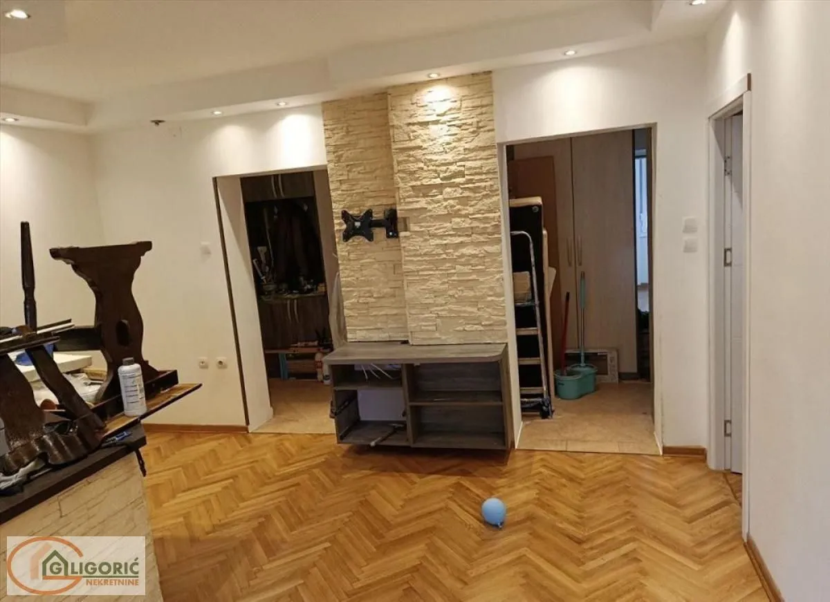 Sale, three bedroom apartment, 66m², Crveni Krst, Beograd