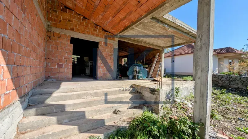 Prodaja, kuća, 165m², Vranići, Podgorica