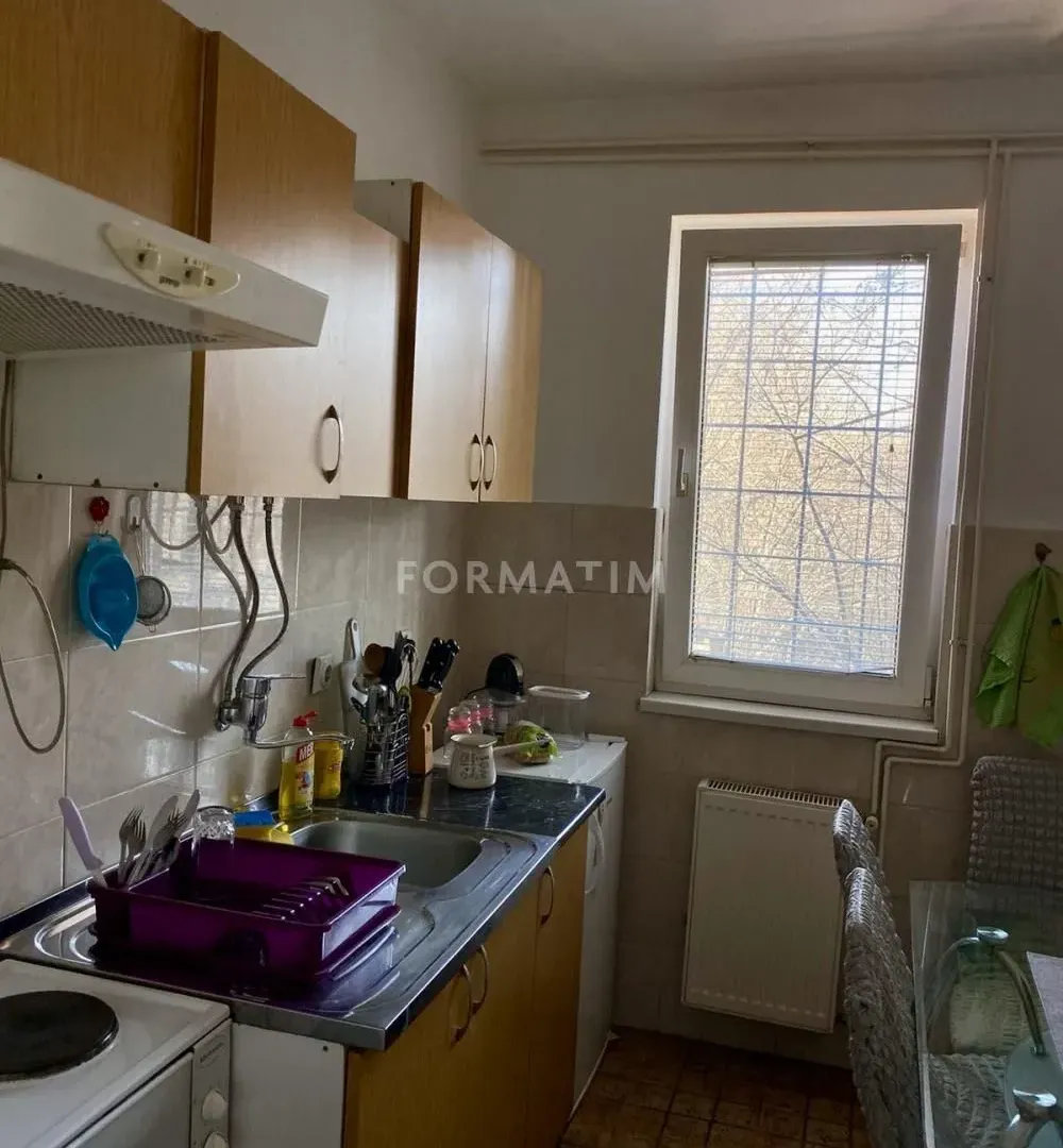 Izdavanje, jednosoban stan, 43m², Krnjaca, Palilula Sve Podlokacije