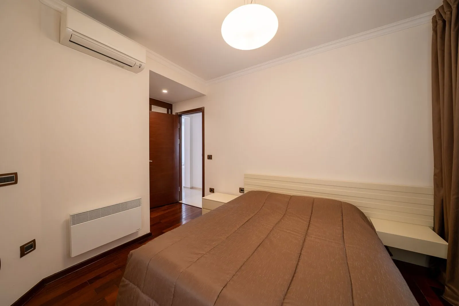 Prodaja, trosoban stan, 86m², Petrovac, Budva