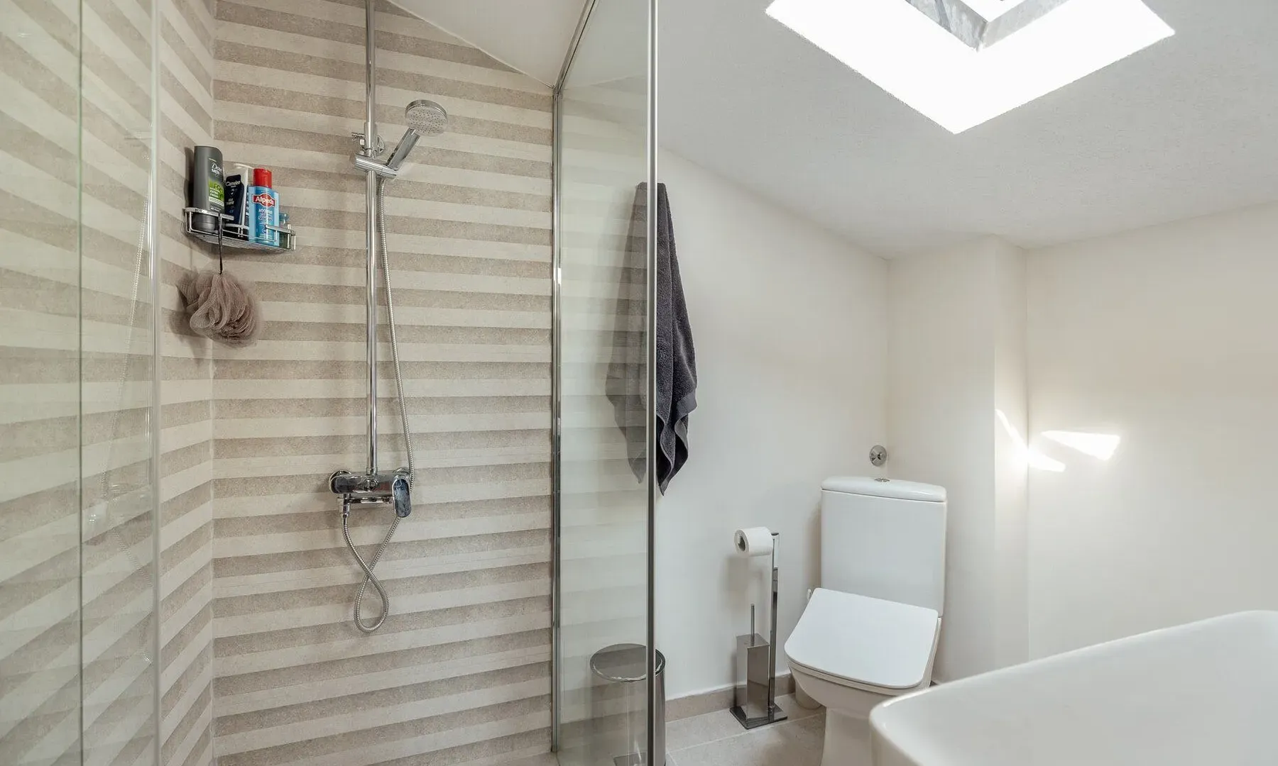 Prodaja, dvosoban stan, 82m², Dobrota, Kotor