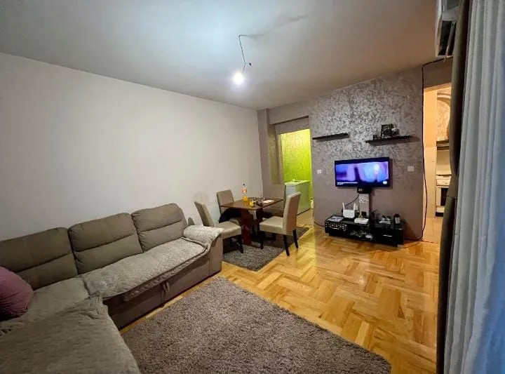 Prodaja, jednosoban stan, 46m², Stari Aerodrom, Podgorica