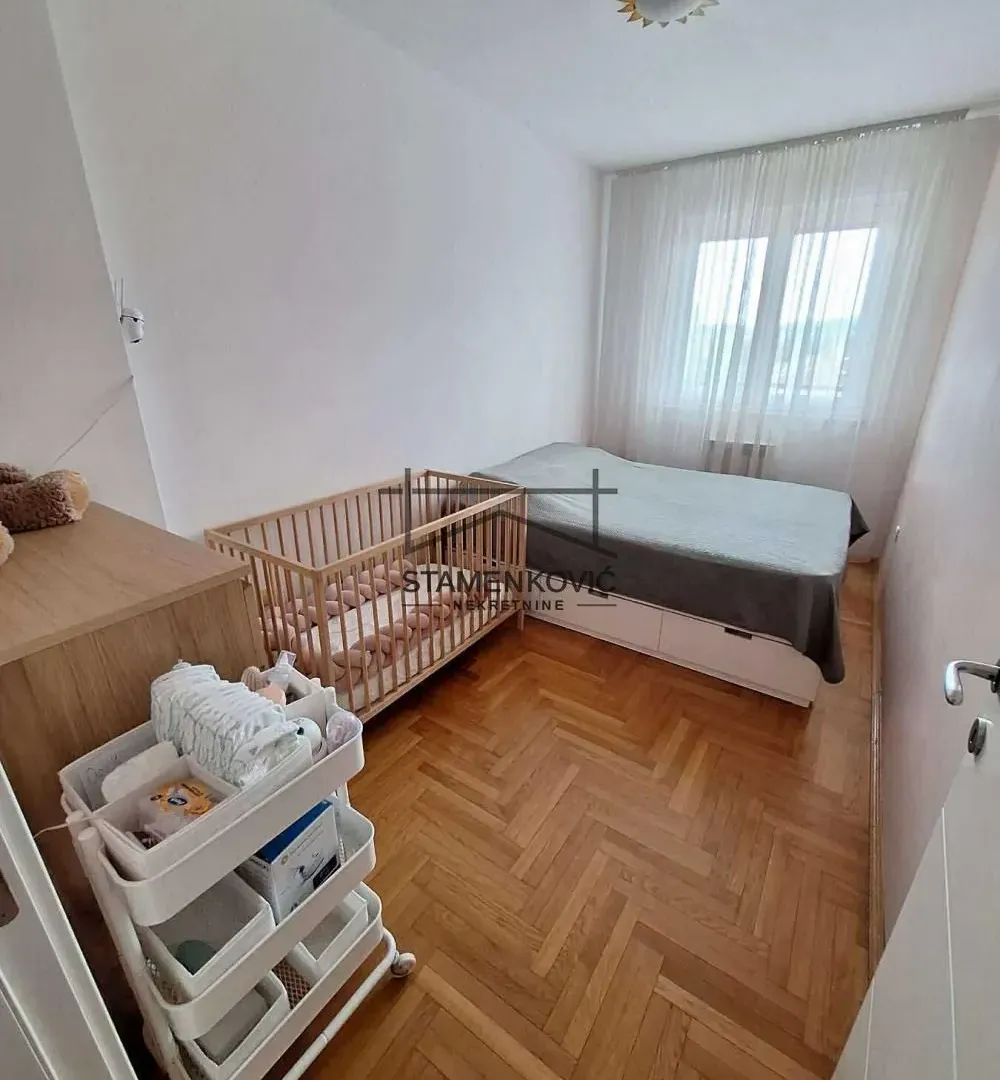 Prodaja, dvosoban stan, 52m², Grbavica, Novi Sad Sve Podlokacije
