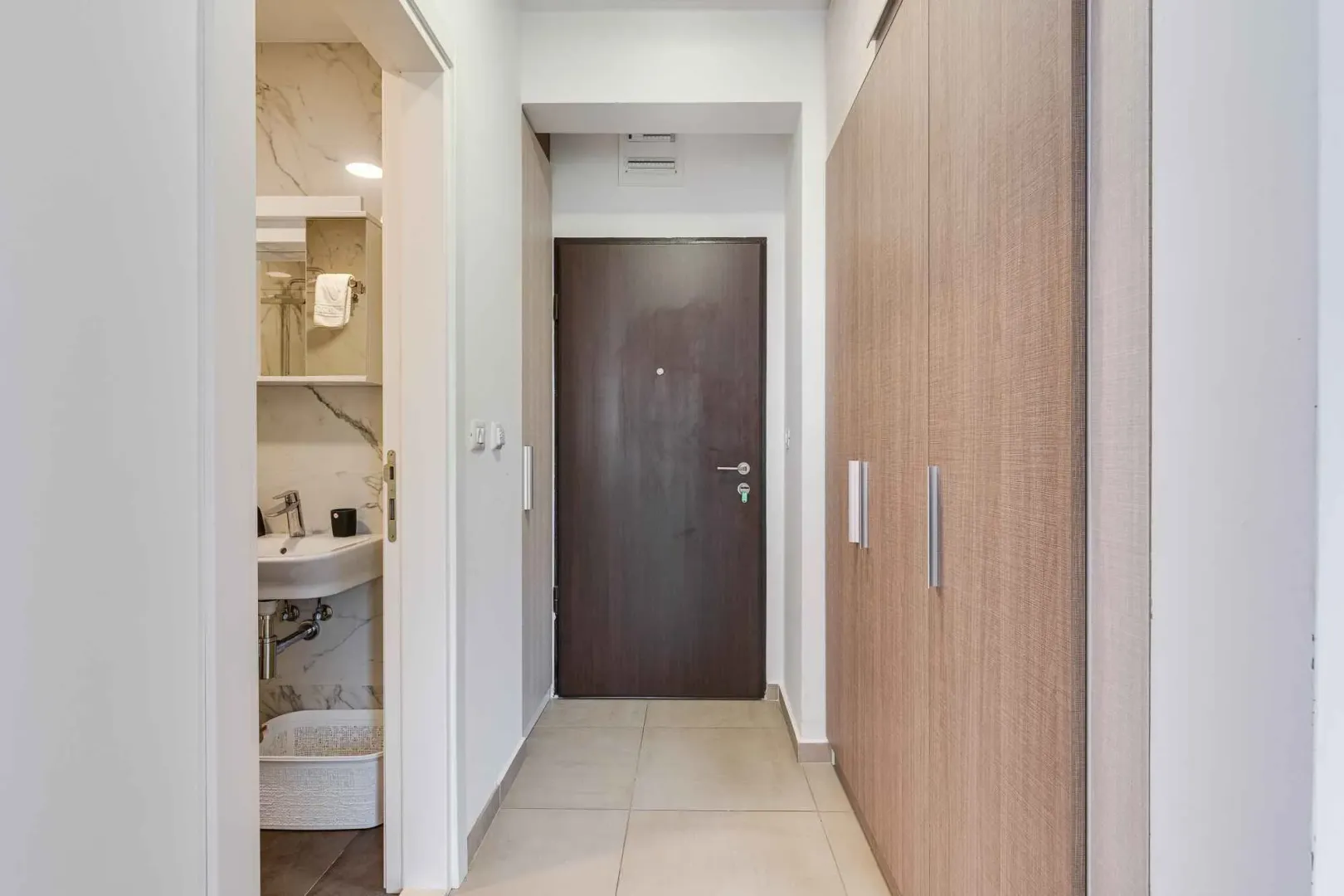 Sale, one bedroom apartment, 48m², Bečići, Budva